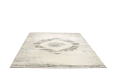 Covor Traditional Living Gri/Crem din Poliester/Polipropilena SilaLux 2983A franjuri